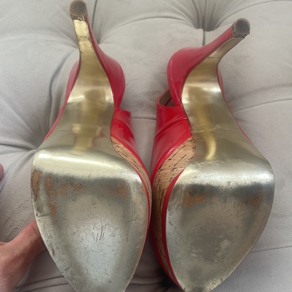 Women’s platform pumps, size 6 from Bebe - Picture 7 of 10